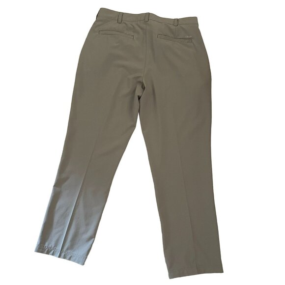 Izod Golf Pants Mens sz 36x30 Gray Flat Front Performance Trousers - Picture 2 of 9